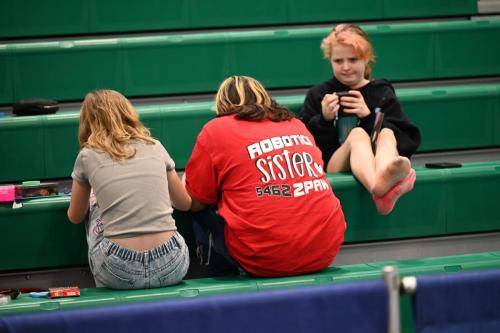 Here's a neat idea for a team t-shirt.